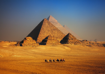 camel riding desert safari tours Egypt
