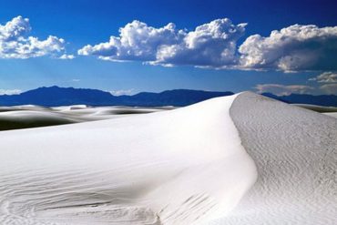 white desert tour from Cairo
